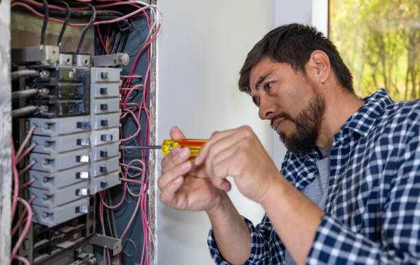 Best Data and Communication Cabling  in East Hazel Crest, IL